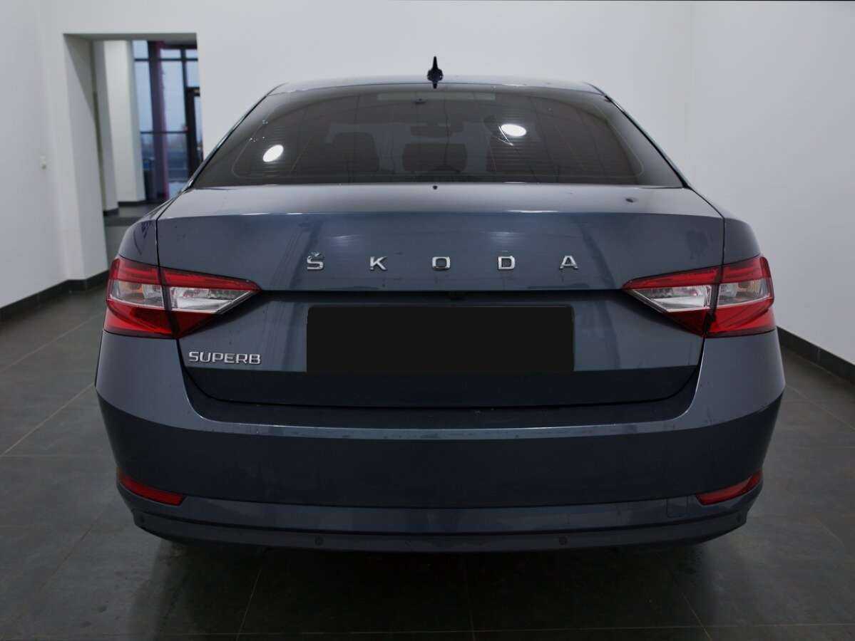 Skoda Superb б/у, 2021, Роботизированная. Фото: #2