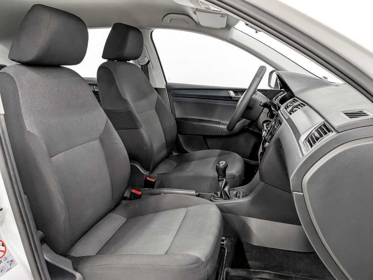 Skoda Rapid б/у, 2017, Механическая. Фото: #22