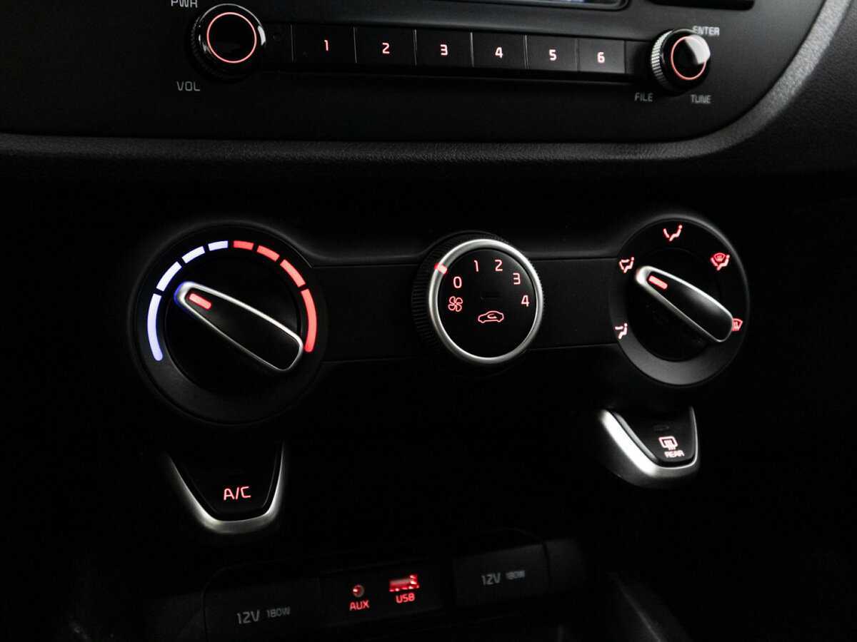 Kia Rio б/у, 2017, Автоматическая. Фото: #15