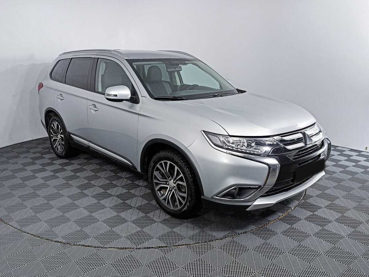 Mitsubishi Outlander б/у, 2018, Вариатор. Фото: #2