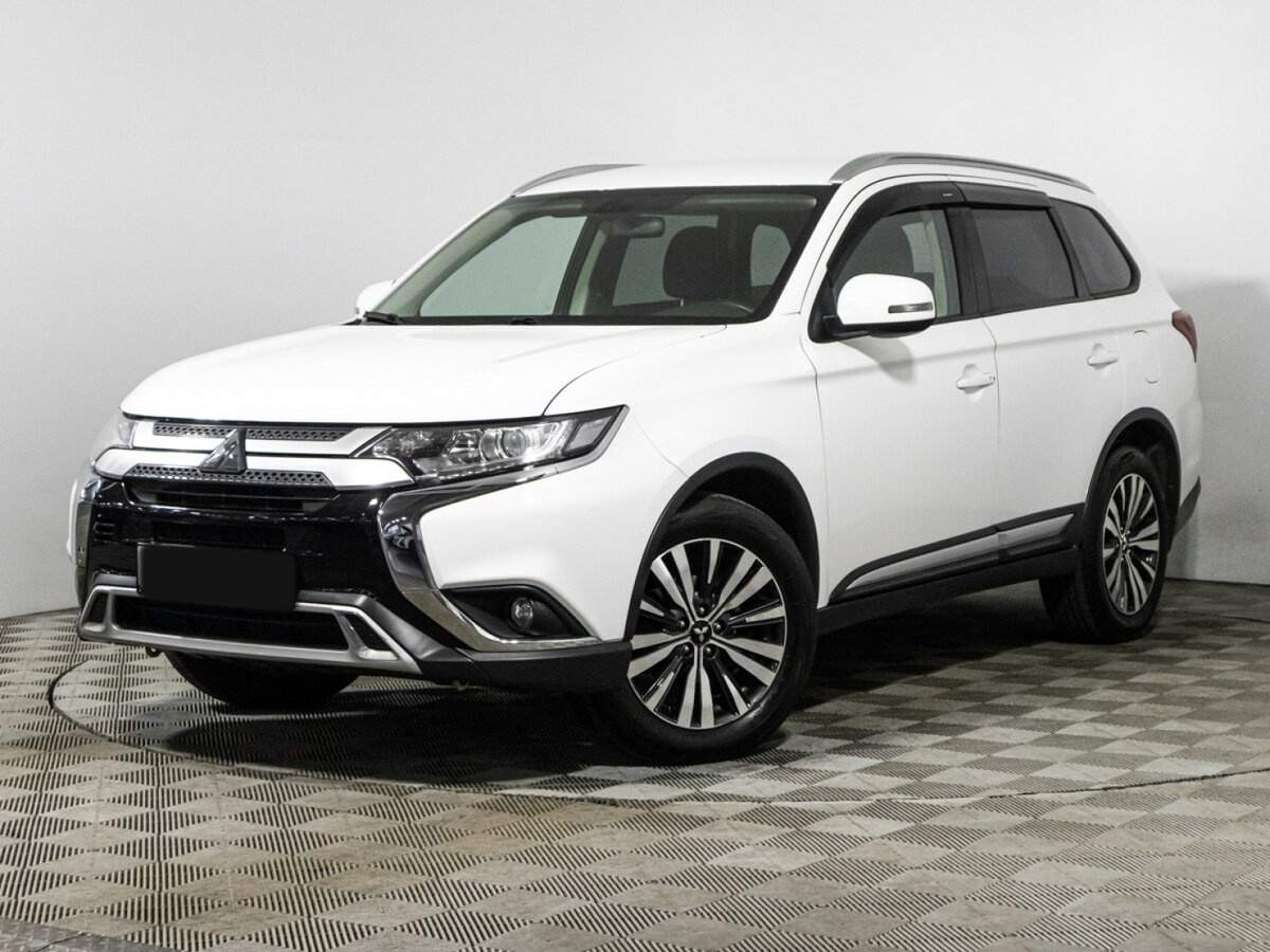 Mitsubishi Outlander б/у, 2018, Вариатор. Посмотреть фото