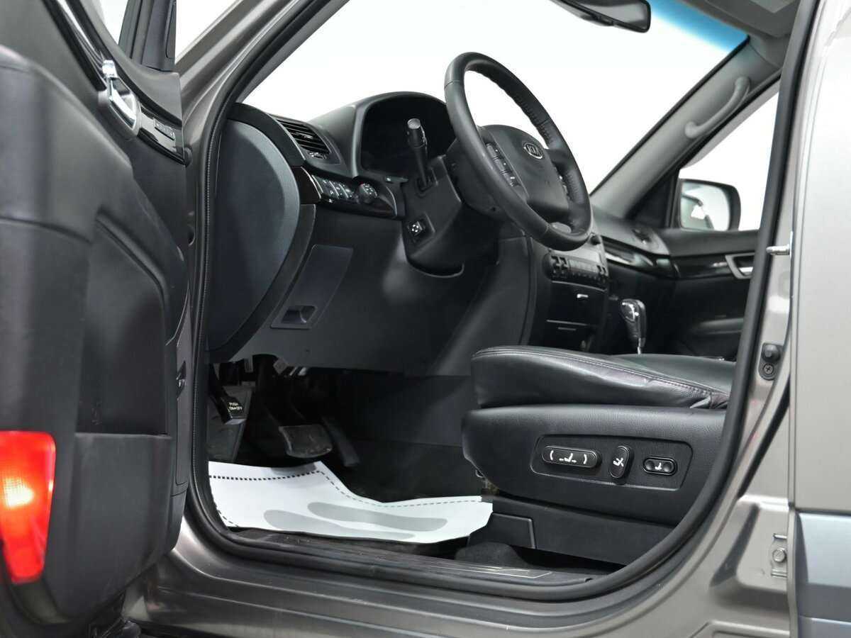 Kia Mohave б/у, 2012, Автоматическая. Фото: #10