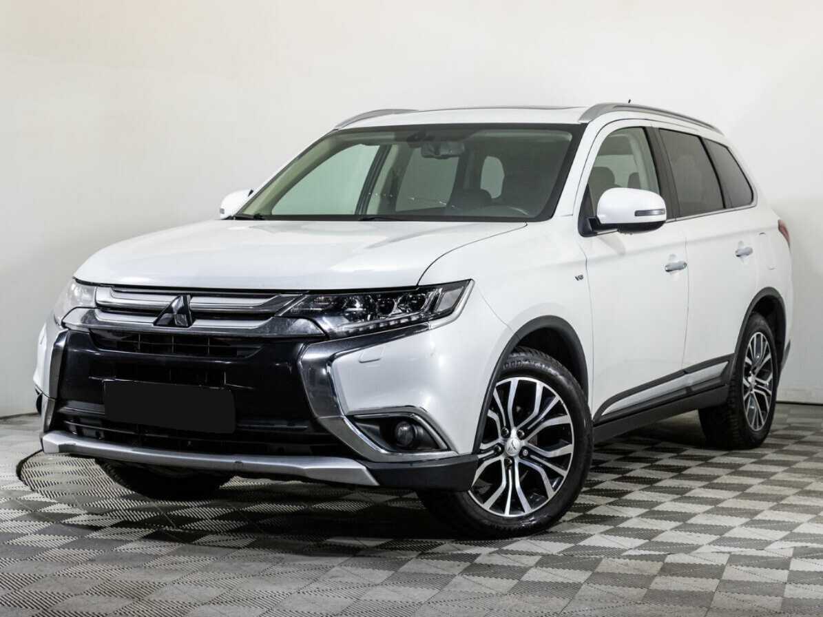 Mitsubishi Outlander б/у, 2016, Автоматическая. Посмотреть фото