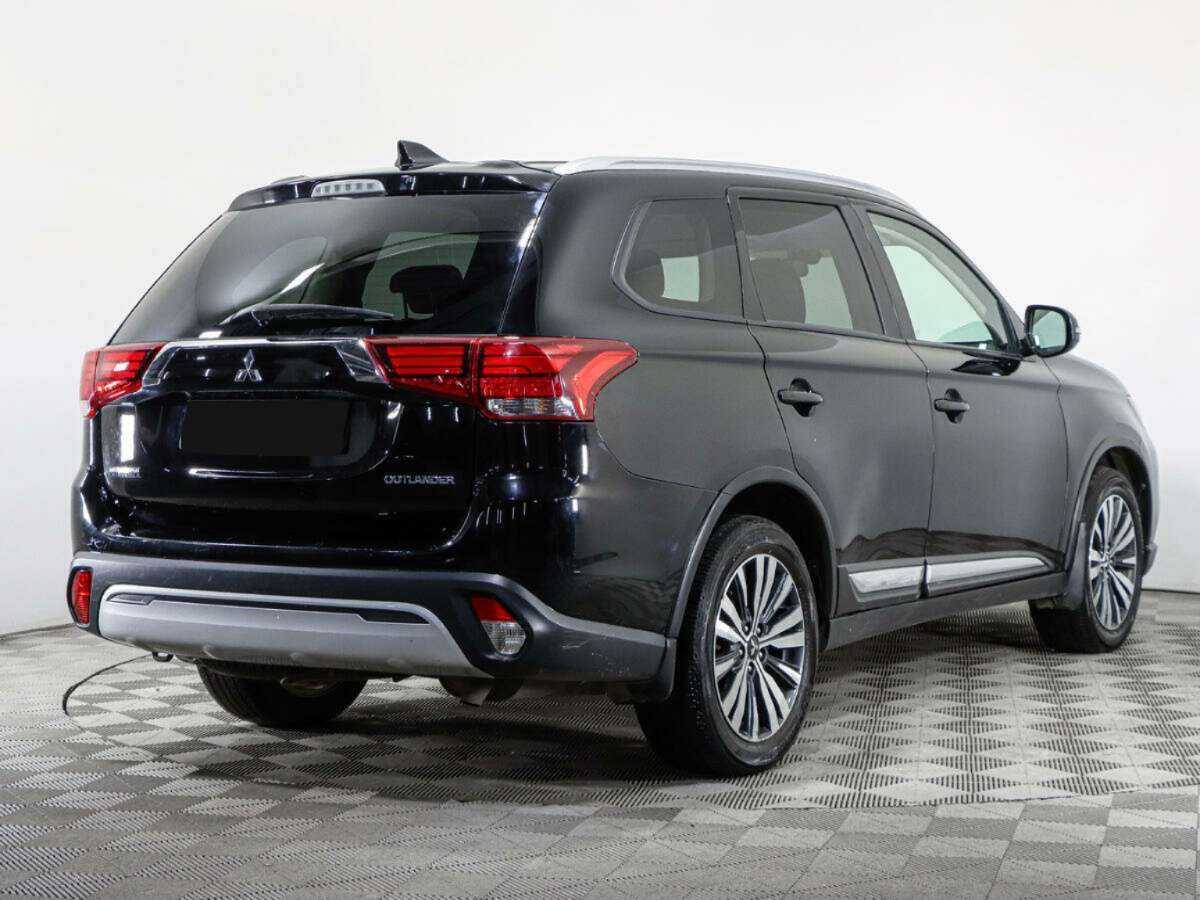 Mitsubishi Outlander б/у, 2020, Вариатор. Фото: #4