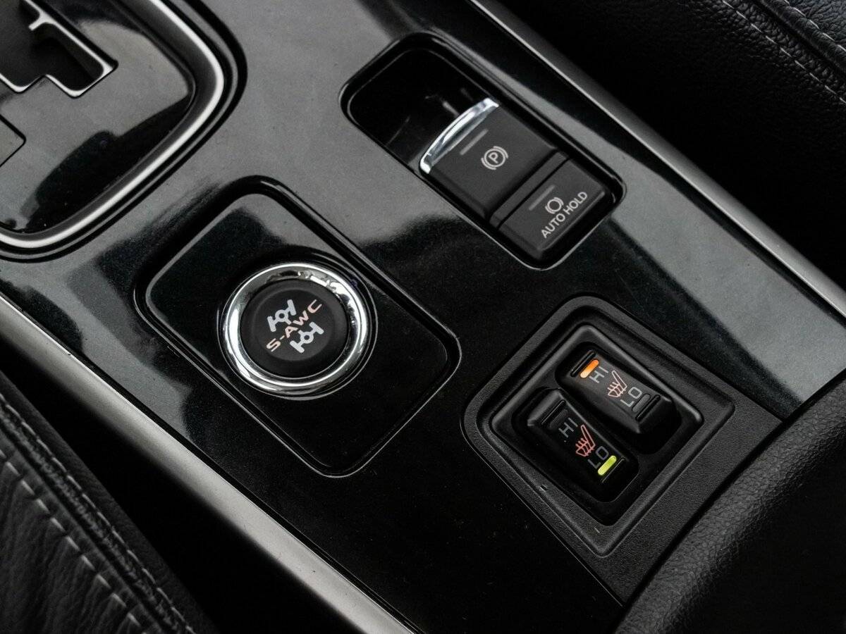 Mitsubishi Outlander б/у, 2017, Автоматическая. Фото: #20