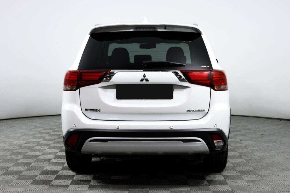 Mitsubishi Outlander б/у, 2019, Вариатор. Фото: #5