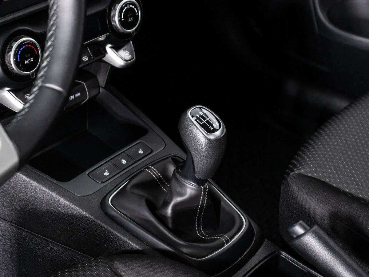 Kia Rio б/у, 2021, Механическая. Фото: #15