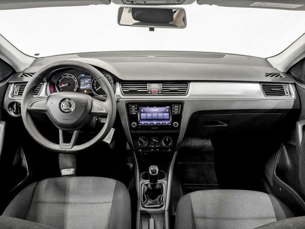 Skoda Rapid б/у, 2017, Механическая. Фото: #13