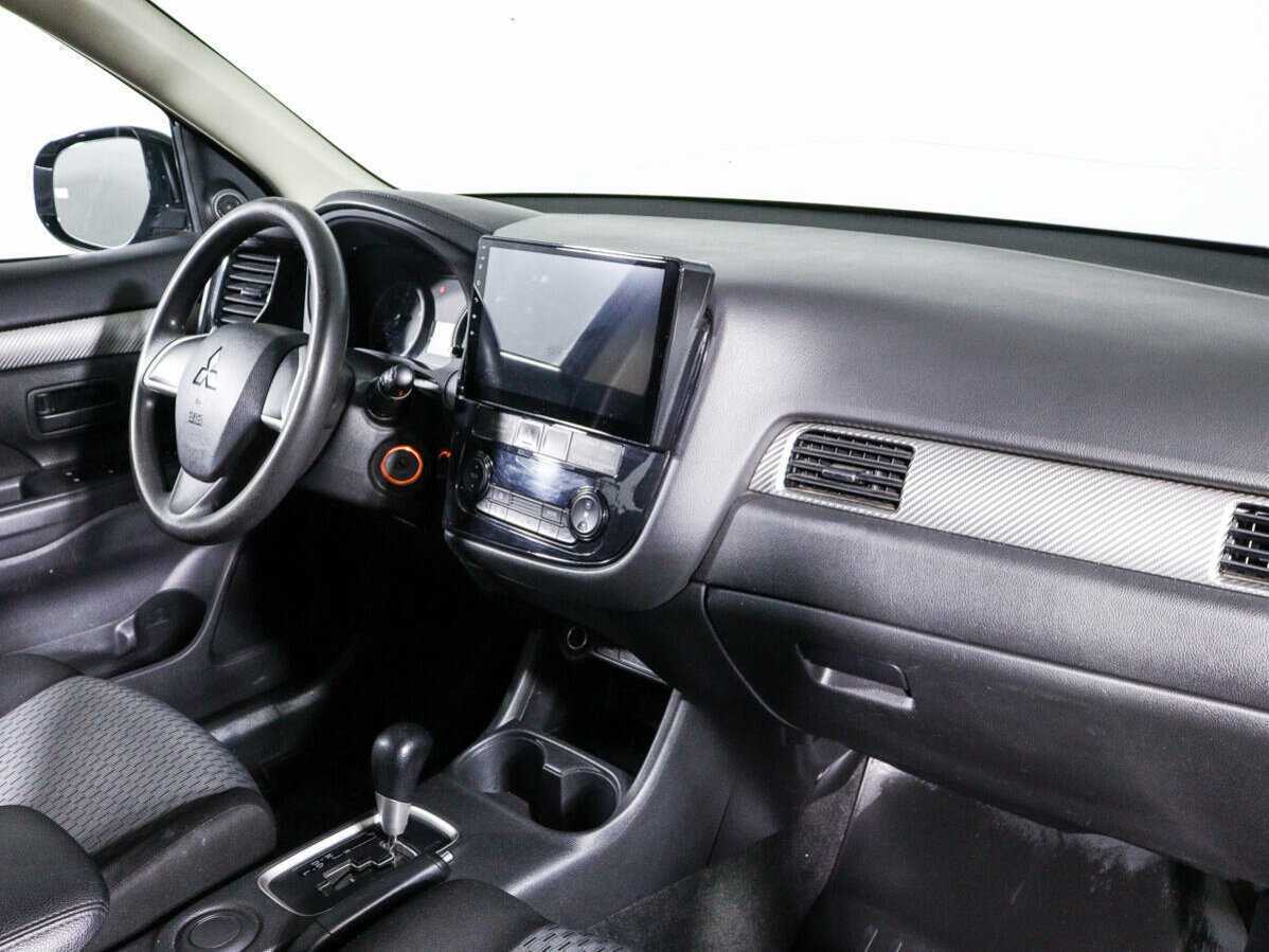 Mitsubishi Outlander б/у, 2015, Вариатор. Фото: #6