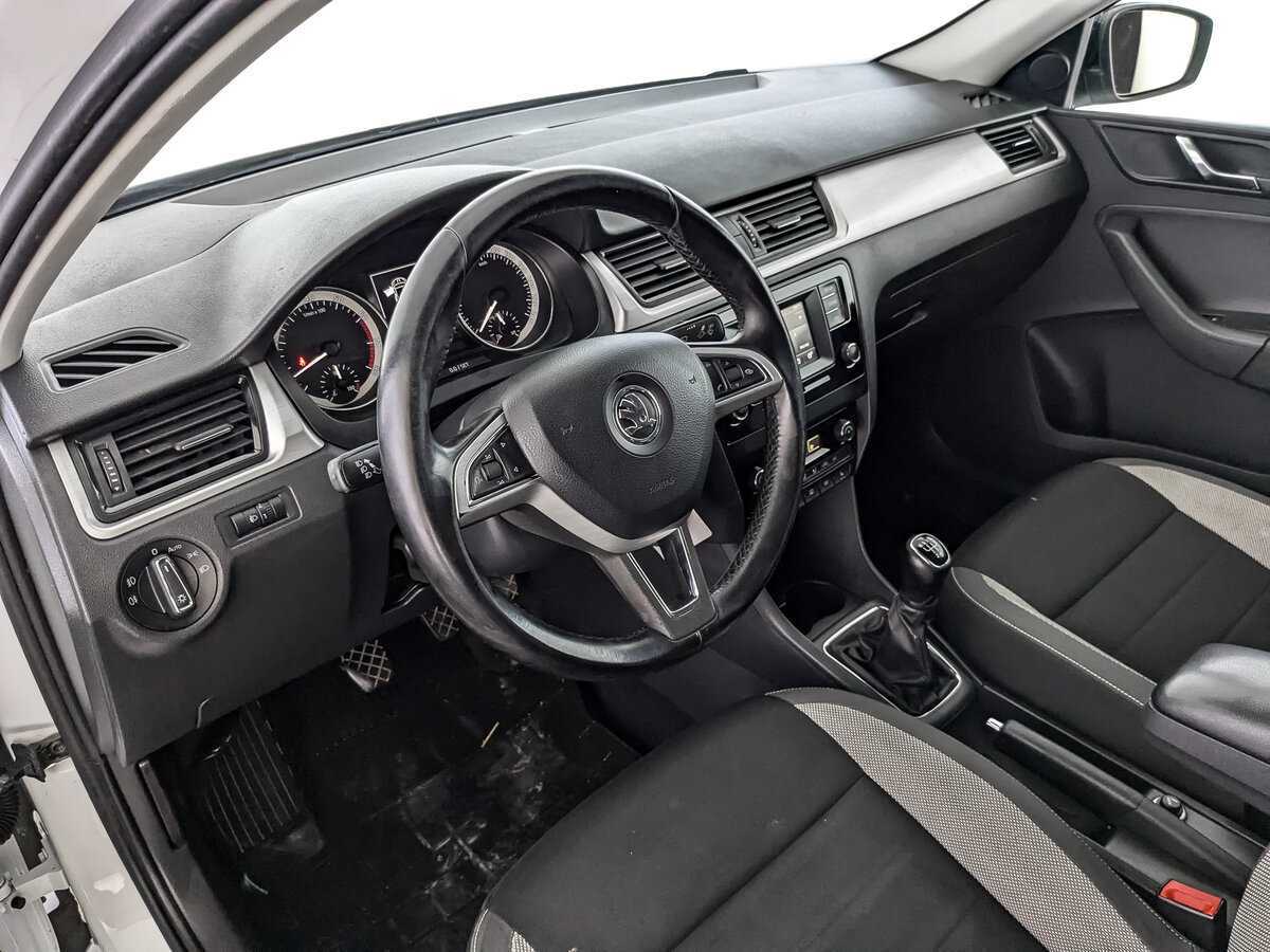 Skoda Rapid б/у, 2017, Механическая. Фото: #10