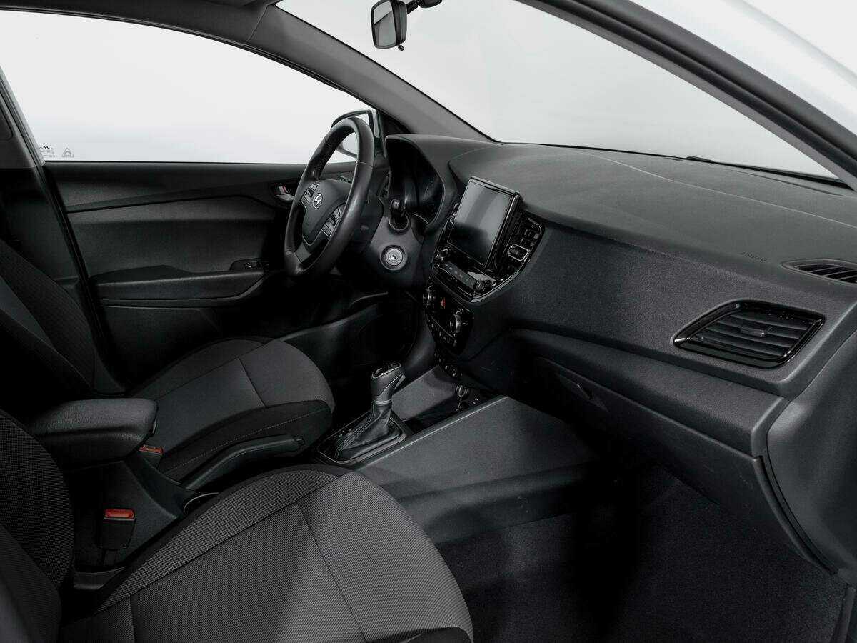 Hyundai Solaris б/у, 2021, Автоматическая. Фото: #8