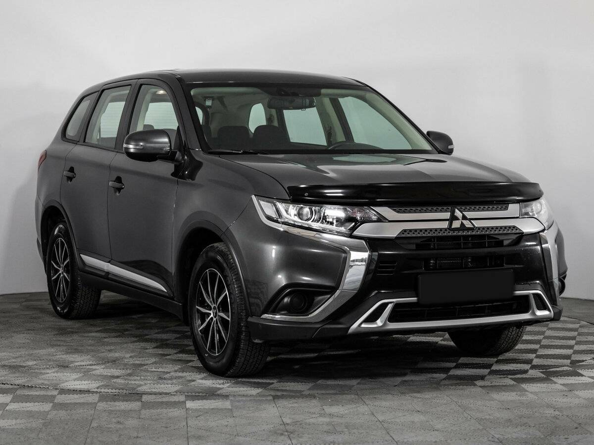 Mitsubishi Outlander б/у, 2019, Вариатор. Фото: #2