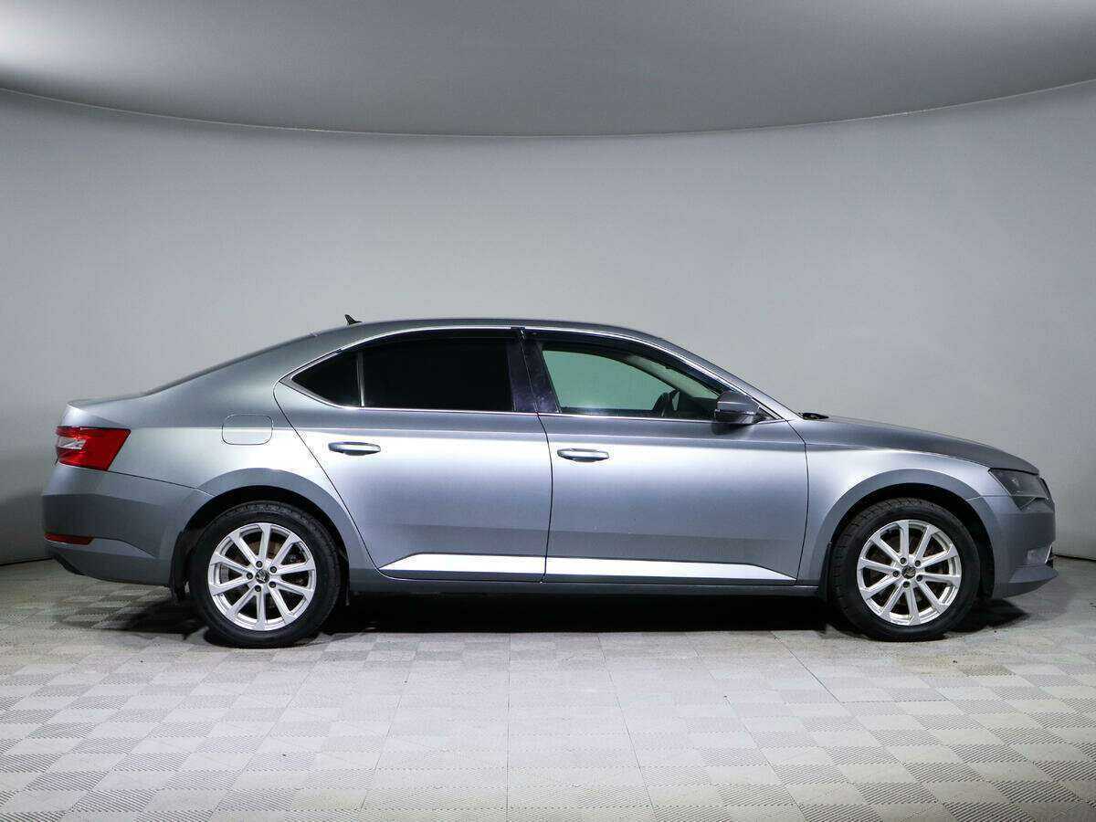 Skoda Superb б/у, 2015, Роботизированная. Фото: #3