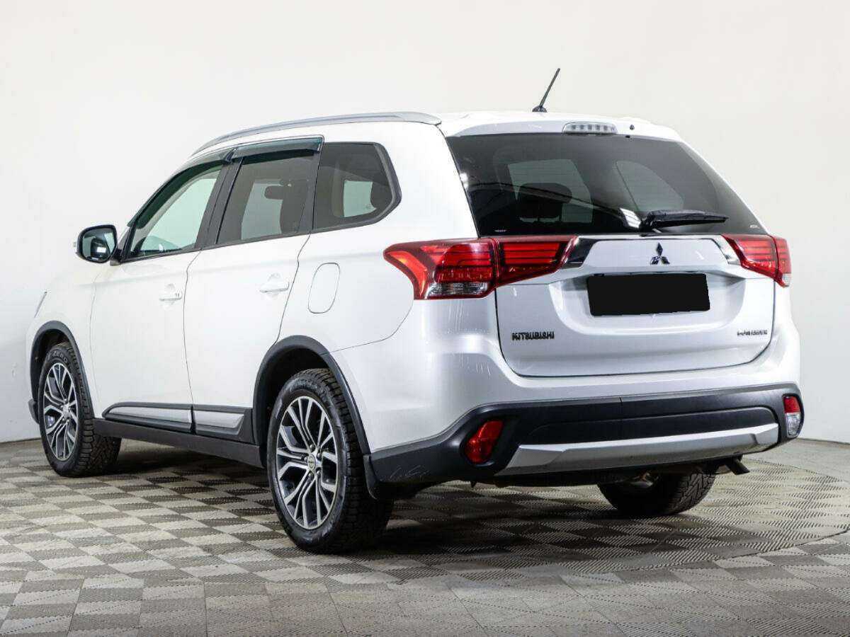 Mitsubishi Outlander б/у, 2015, Вариатор. Фото: #6