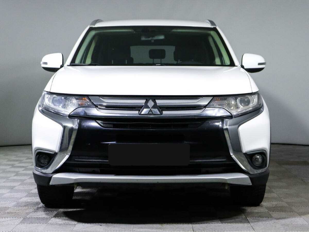 Mitsubishi Outlander б/у, 2018, Вариатор. Фото: #1