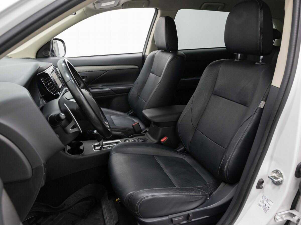 Mitsubishi Outlander б/у, 2012, Вариатор. Фото: #8