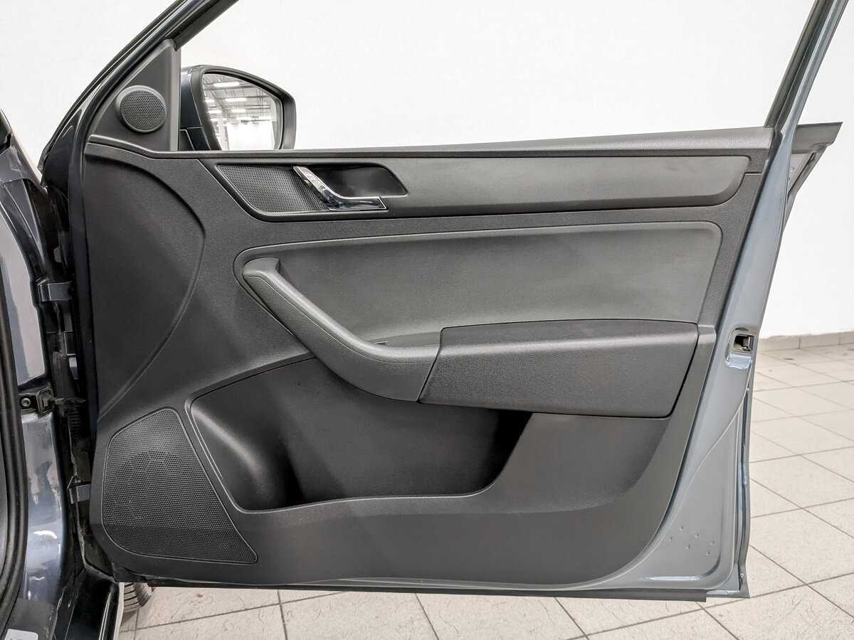 Skoda Rapid б/у, 2016, Механическая. Фото: #21