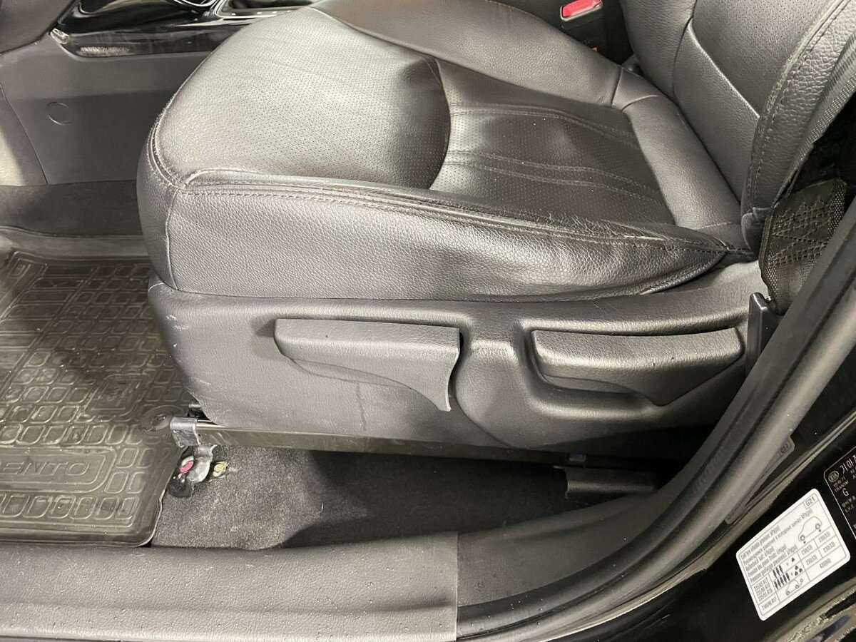 Kia Sorento б/у, 2013, Автоматическая. Фото: #9