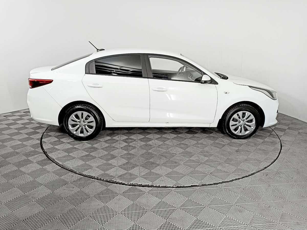 Kia Rio б/у, 2020, Автоматическая. Фото: #3
