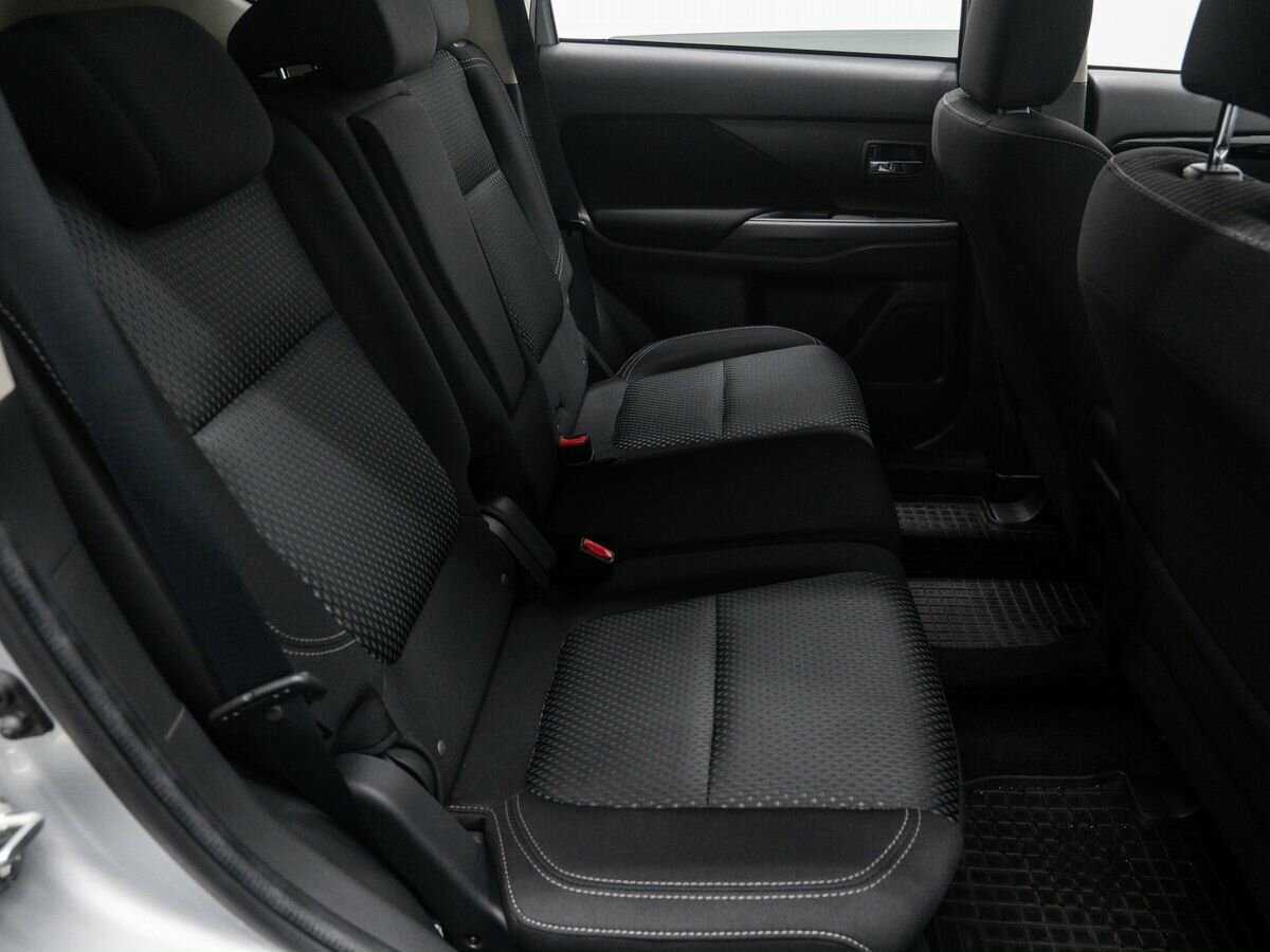 Mitsubishi Outlander б/у, 2019, Вариатор. Фото: #9