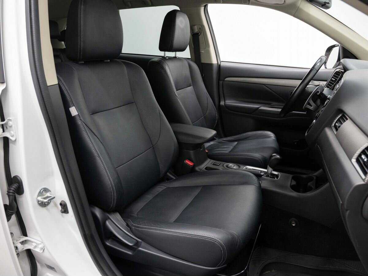 Mitsubishi Outlander б/у, 2012, Вариатор. Фото: #12