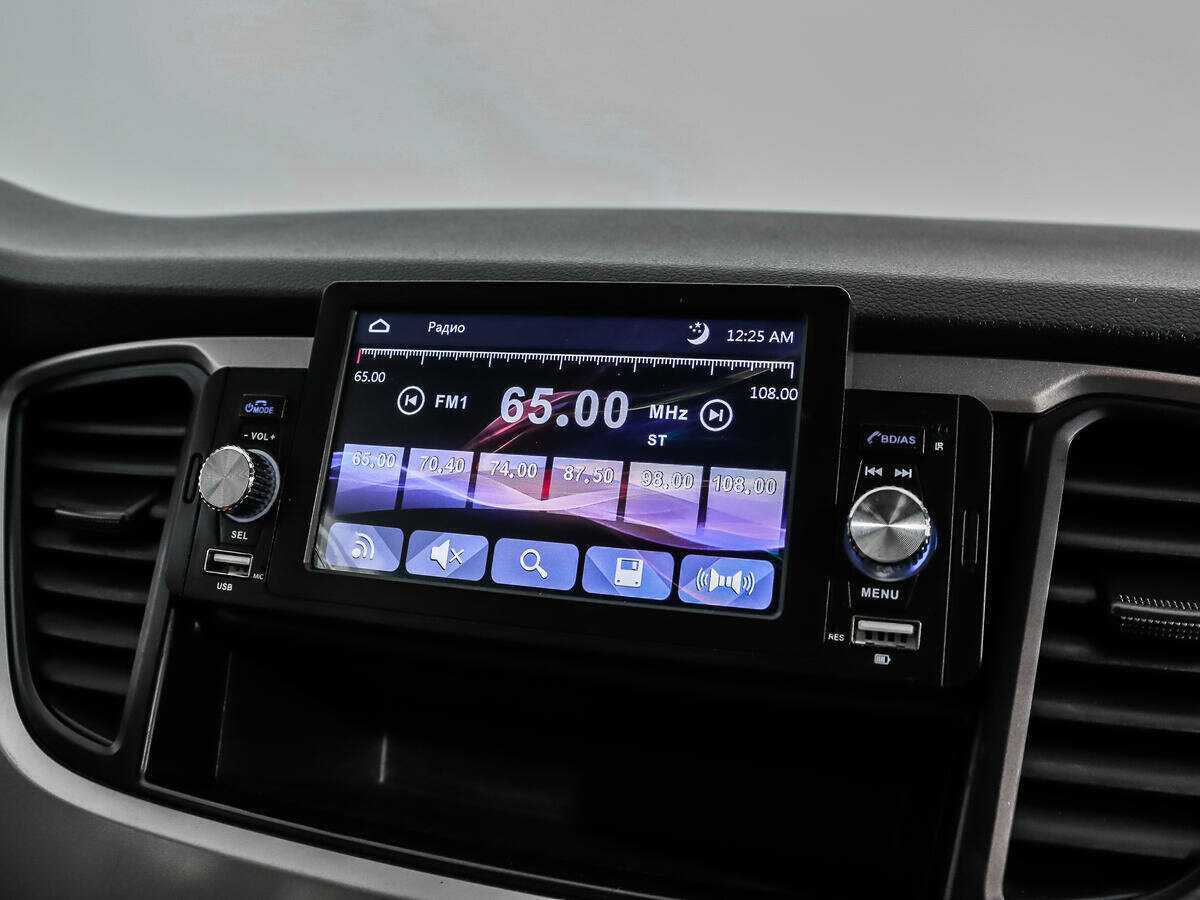 Hyundai Solaris б/у, 2018, Механическая. Фото: #12