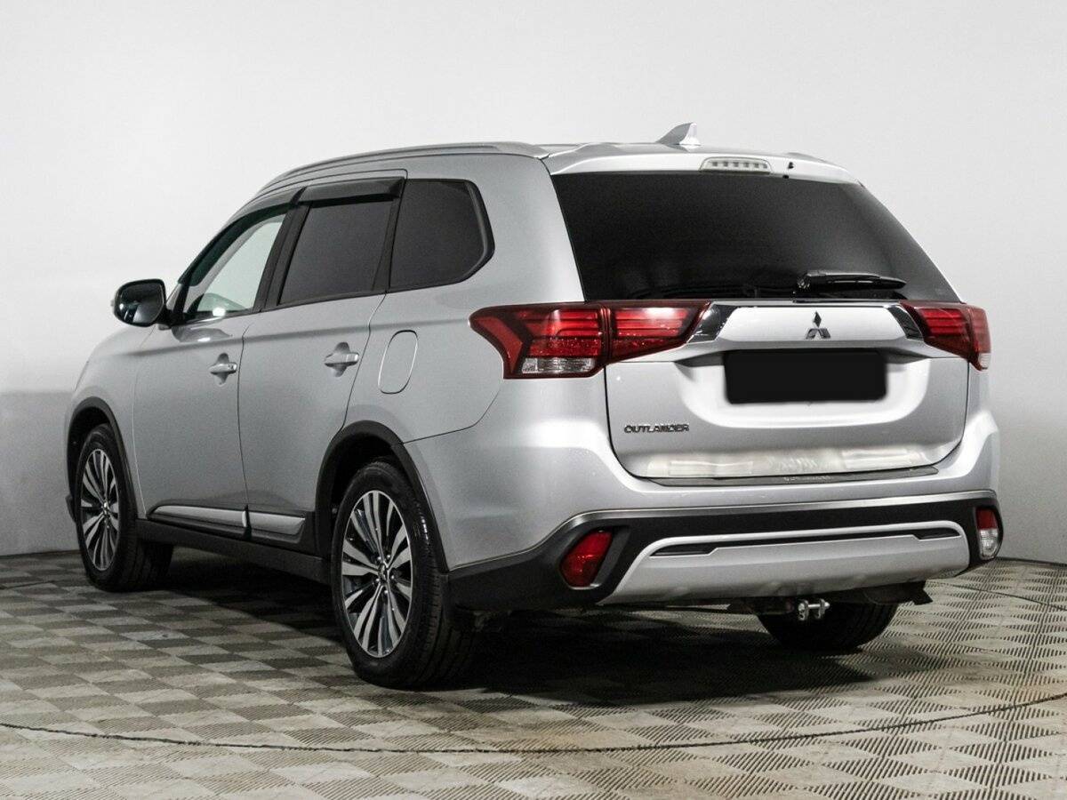 Mitsubishi Outlander б/у, 2020, Вариатор. Фото: #5