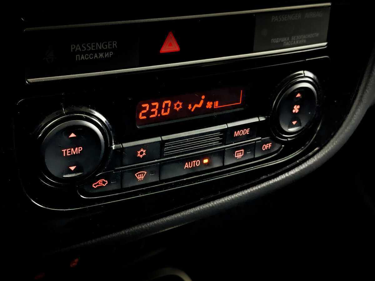 Mitsubishi Outlander б/у, 2019, Вариатор. Фото: #24