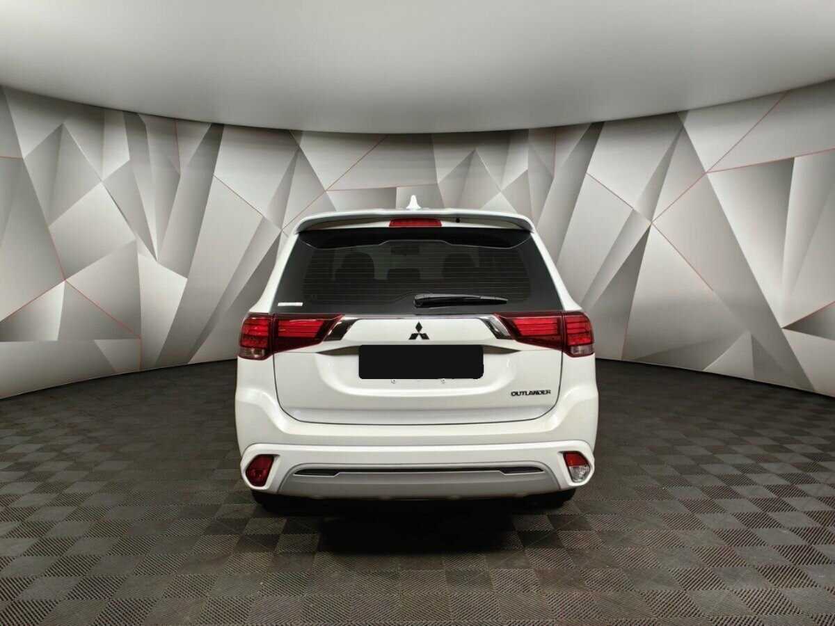 Mitsubishi Outlander б/у, 2022, Вариатор. Фото: #5