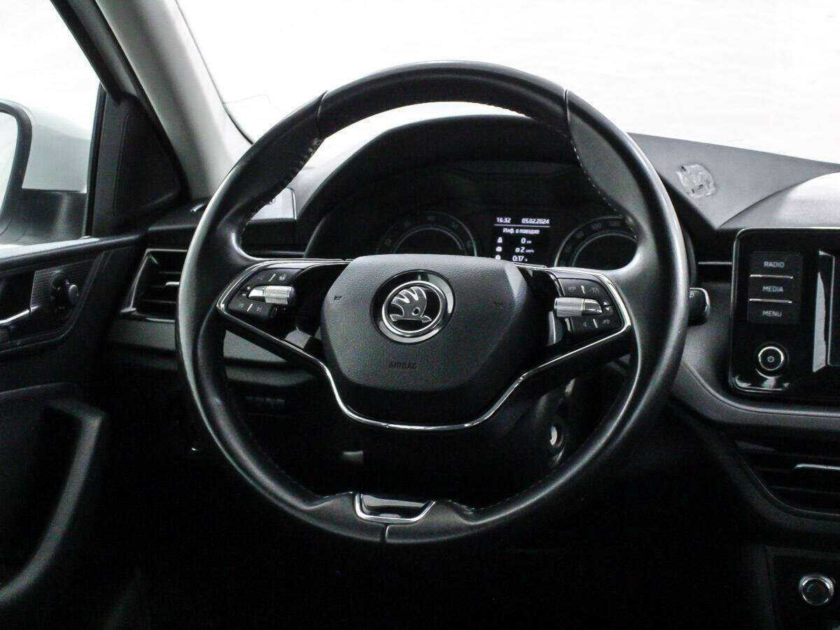 Skoda Rapid б/у, 2020, Автоматическая. Фото: #18
