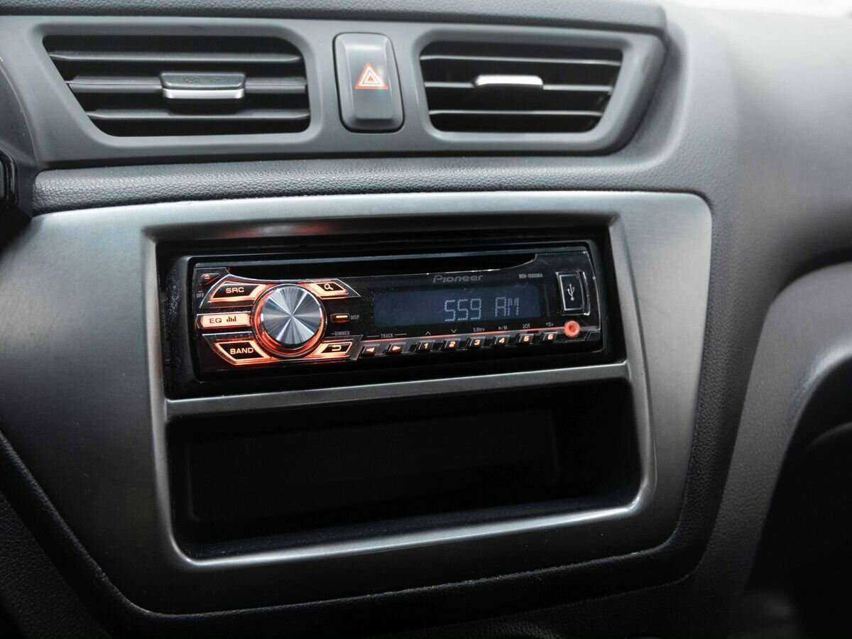 Kia Rio б/у, 2013, Механическая. Фото: #14