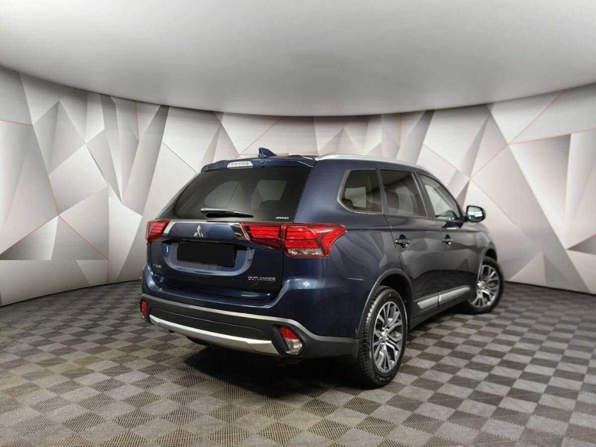 Mitsubishi Outlander б/у, 2018, Вариатор. Фото: #1