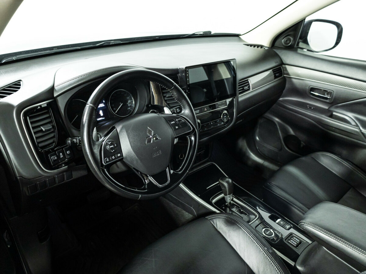 Mitsubishi Outlander б/у, 2019, Вариатор. Фото: #10