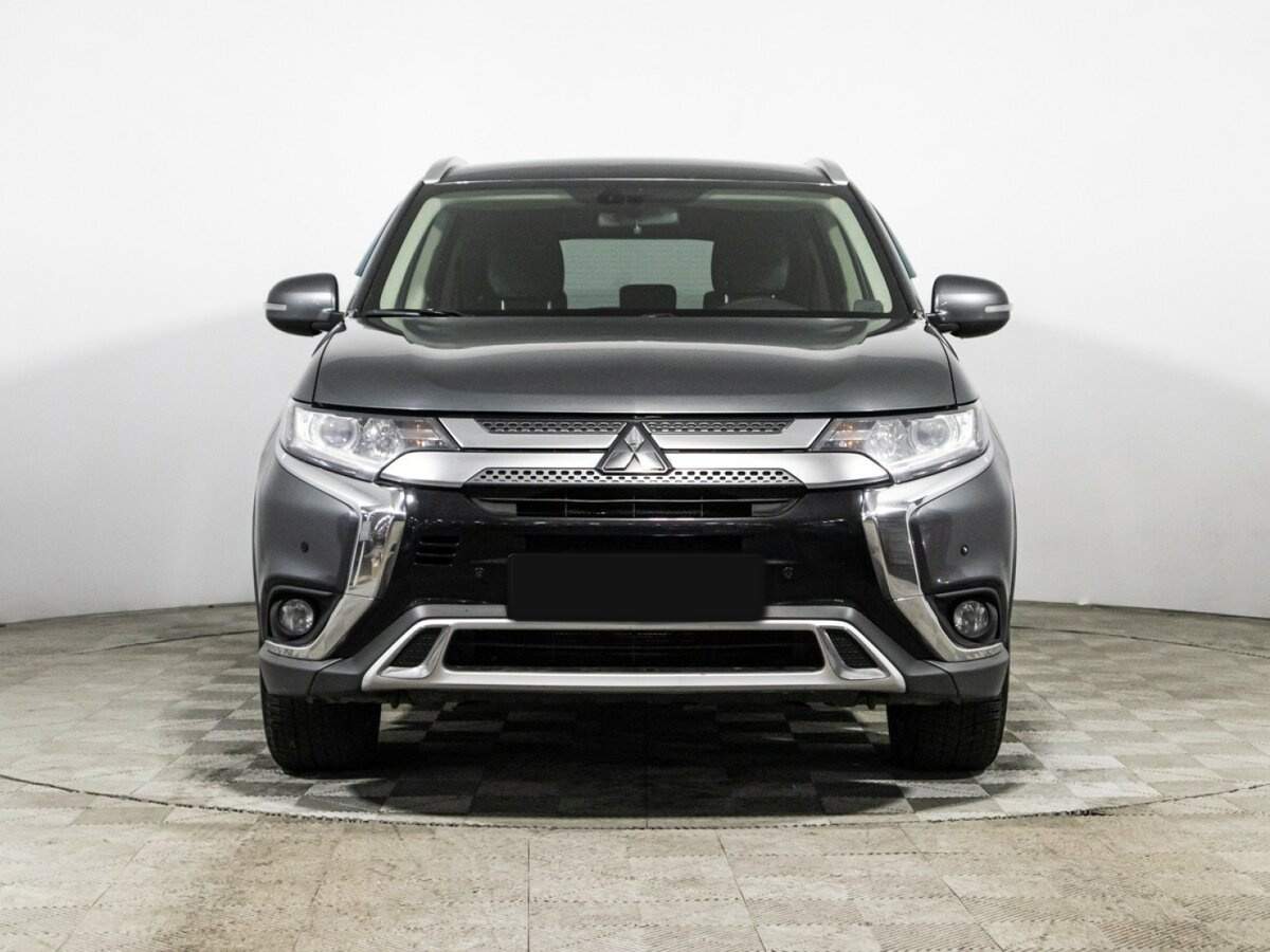 Mitsubishi Outlander б/у, 2019, Вариатор. Фото: #1