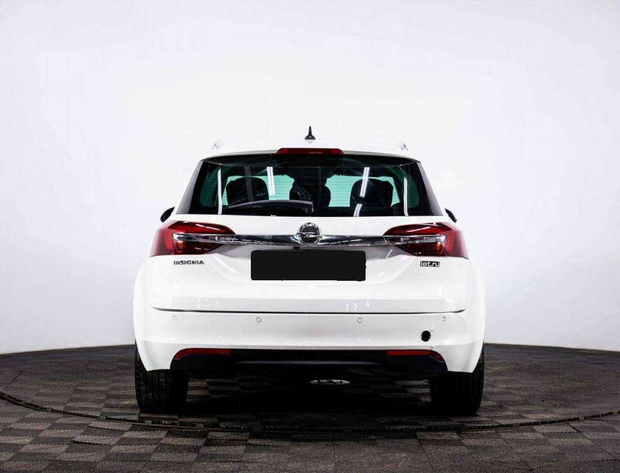 Opel Insignia б/у, 2013, Механическая. Фото: #4