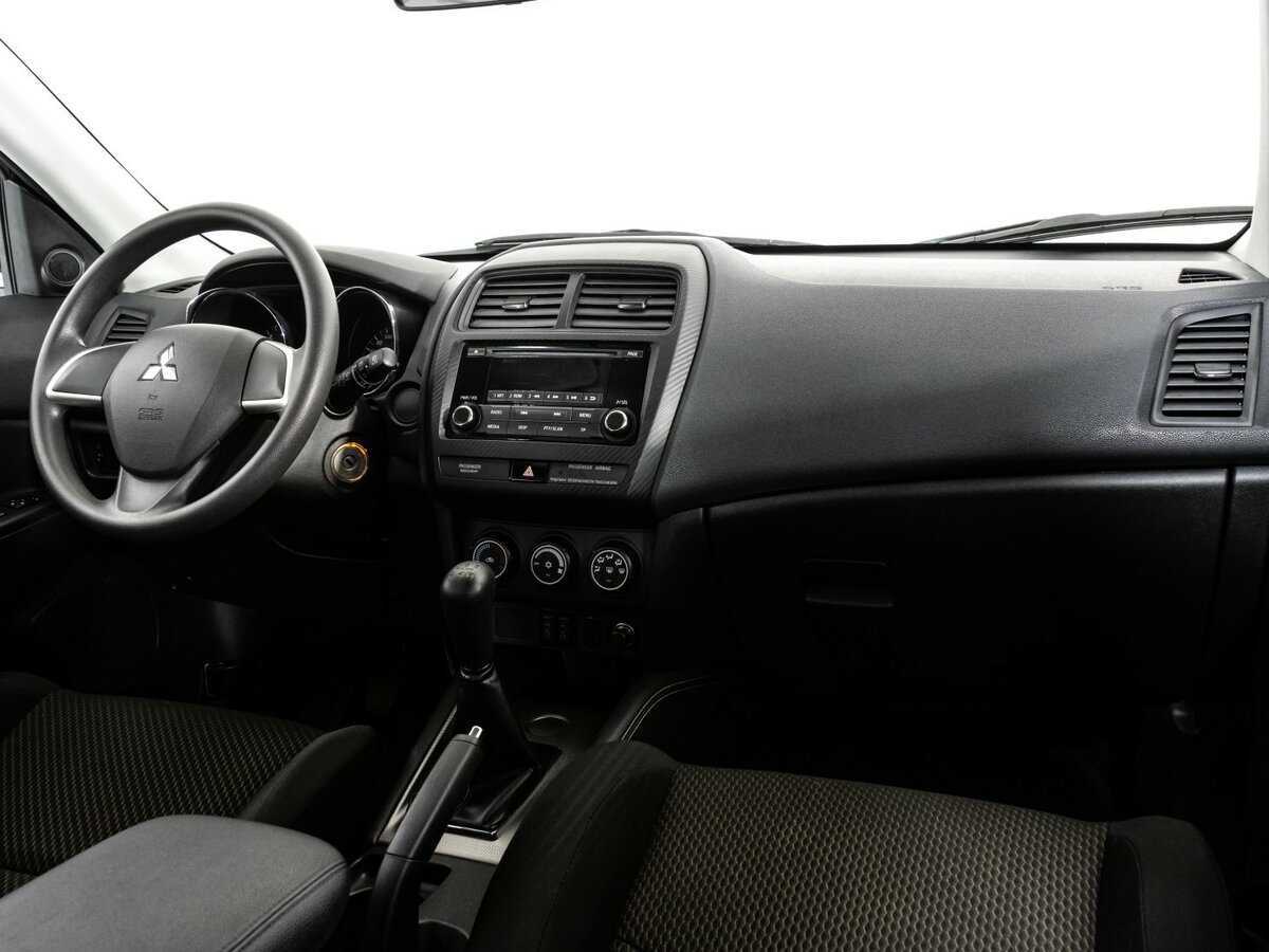 Mitsubishi ASX б/у, 2017, Механическая. Фото: #6