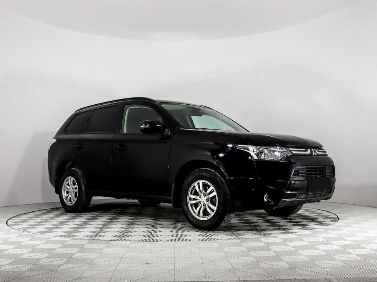 Mitsubishi Outlander б/у, 2014, Вариатор. Фото: #2