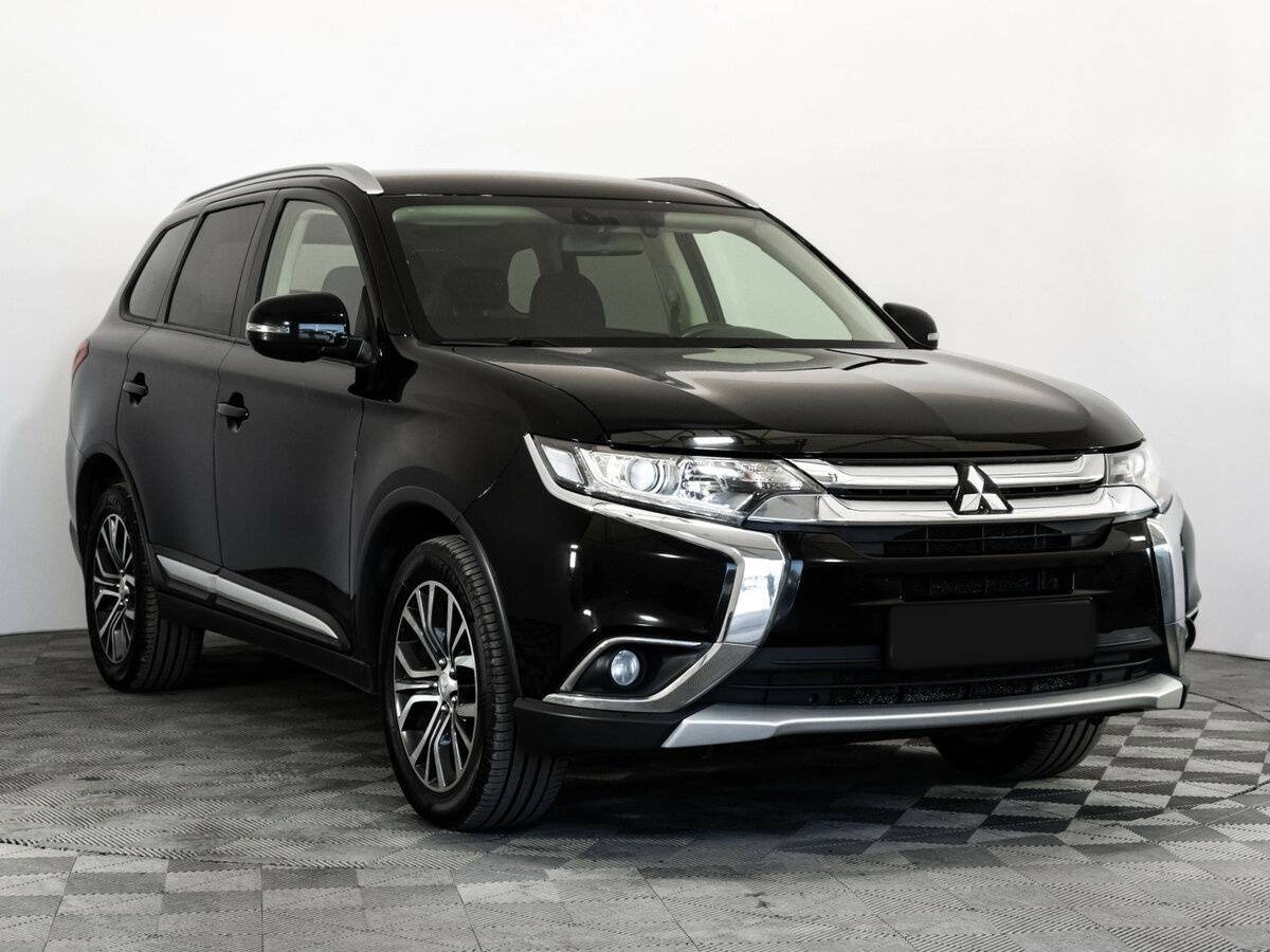 Mitsubishi Outlander б/у, 2018, Вариатор. Фото: #2