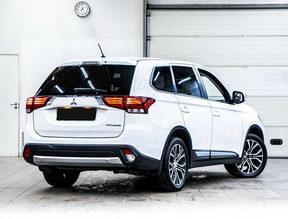 Mitsubishi Outlander б/у, 2015, Вариатор. Фото: #3