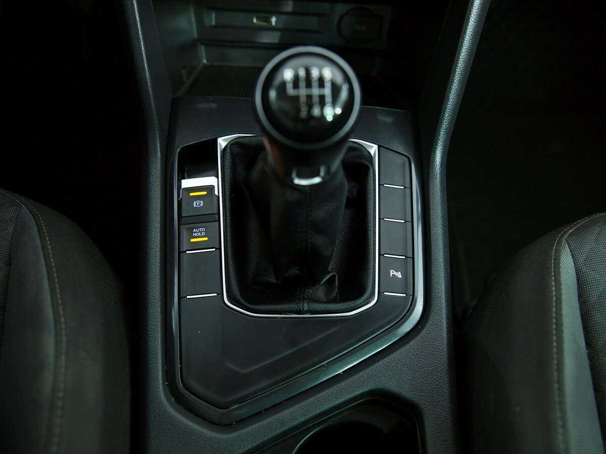 Volkswagen Tiguan б/у, 2017, Механическая. Фото: #13