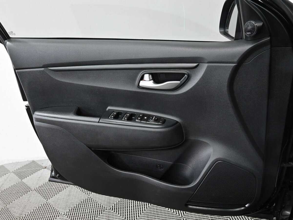 Kia Rio б/у, 2021, Автоматическая. Фото: #6