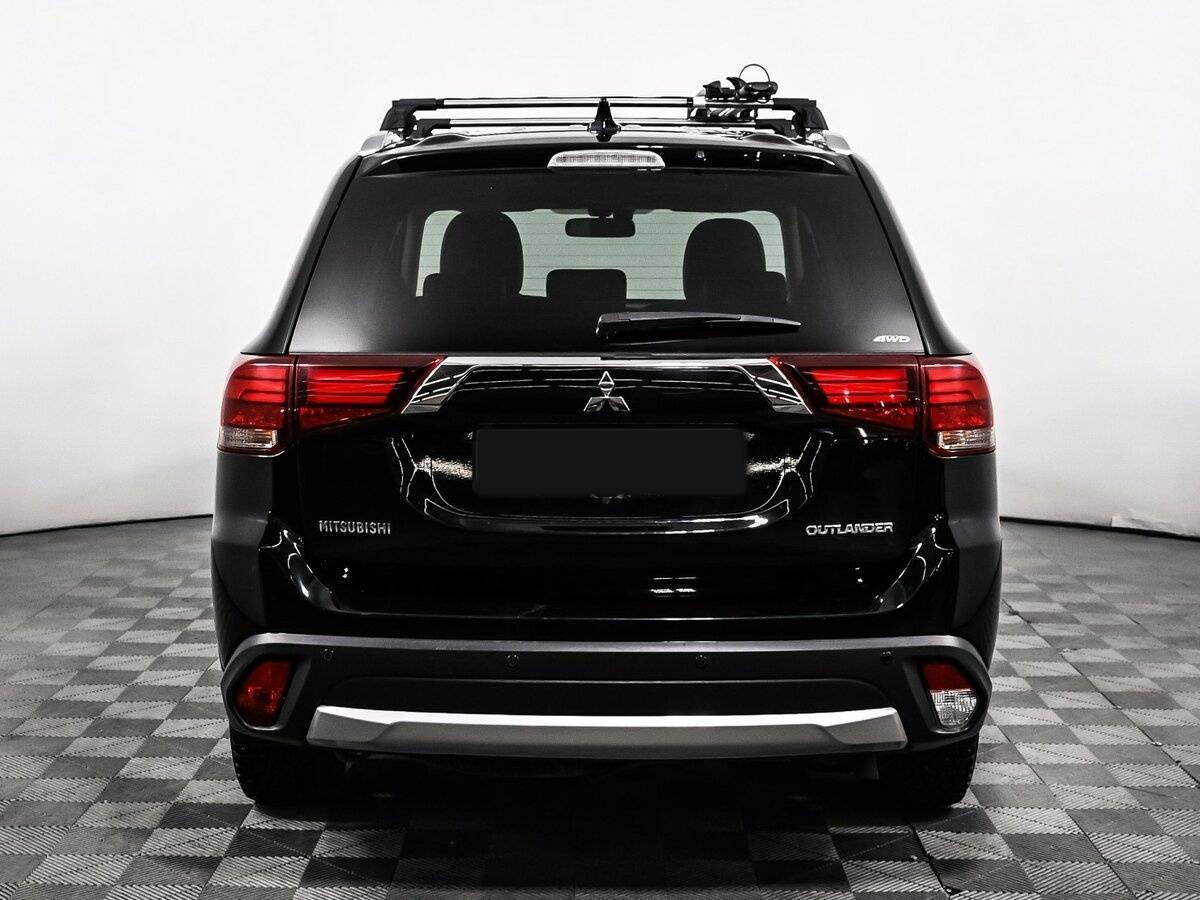 Mitsubishi Outlander б/у, 2018, Вариатор. Фото: #5