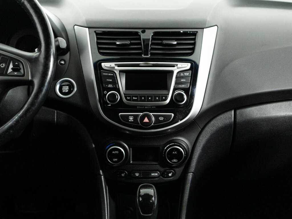 Hyundai Solaris б/у, 2015, Автоматическая. Фото: #13