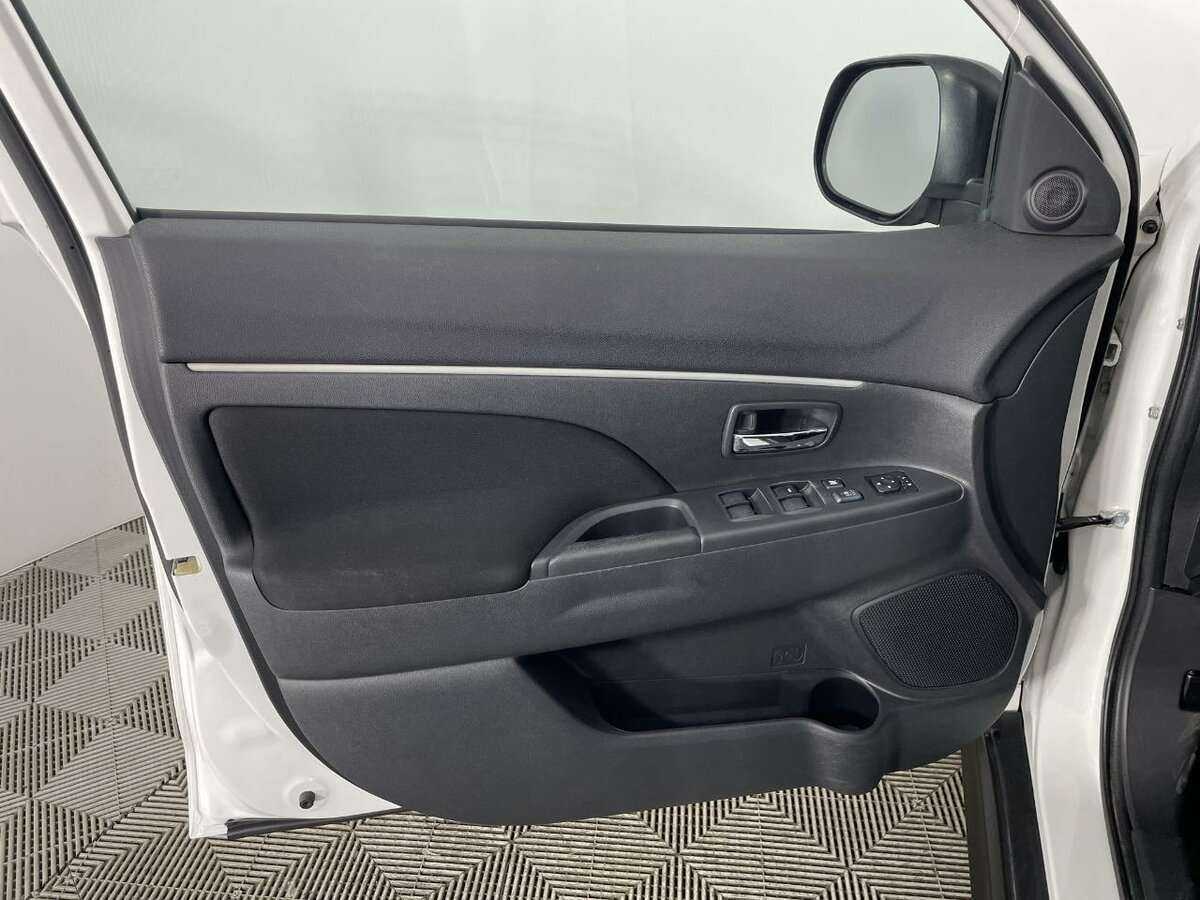 Mitsubishi ASX б/у, 2012, Вариатор. Фото: #7