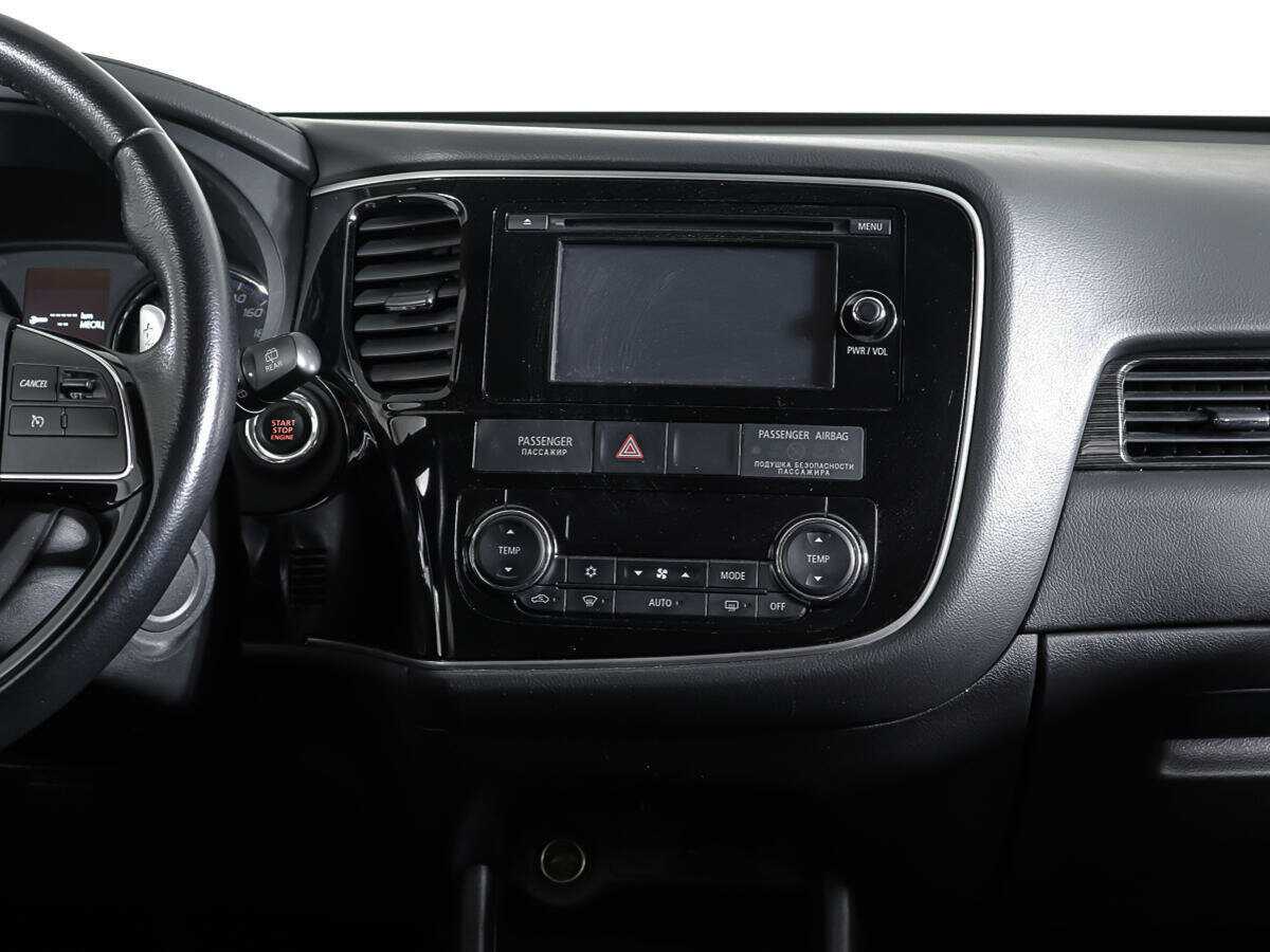 Mitsubishi Outlander б/у, 2016, Вариатор. Фото: #11