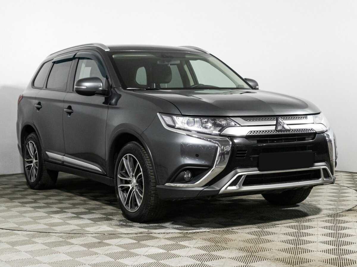 Mitsubishi Outlander б/у, 2019, Вариатор. Фото: #2