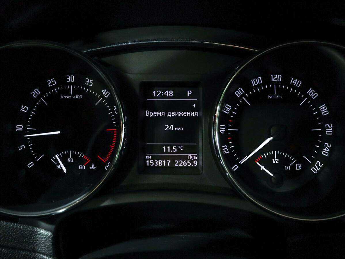 Skoda Superb б/у, 2013, Роботизированная. Фото: #10