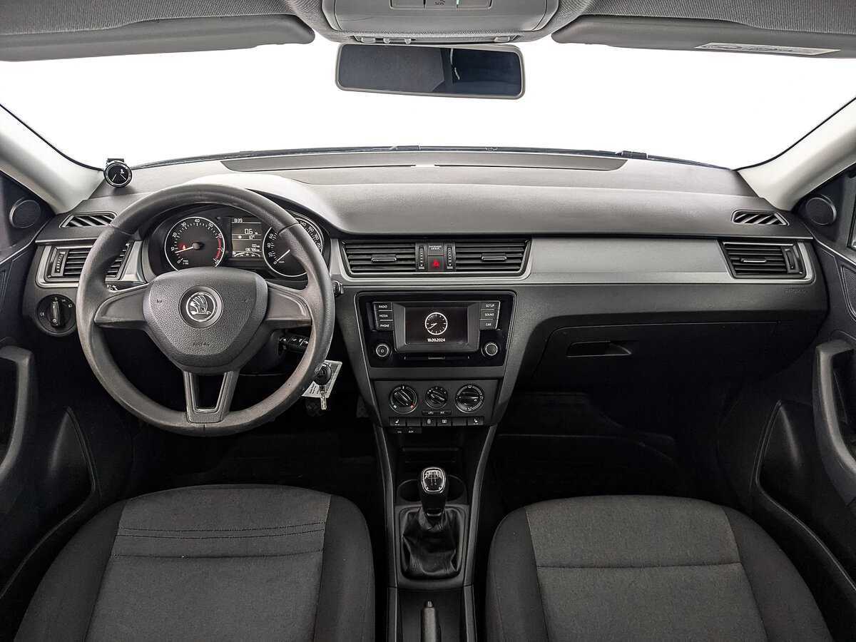 Skoda Rapid б/у, 2017, Механическая. Фото: #11