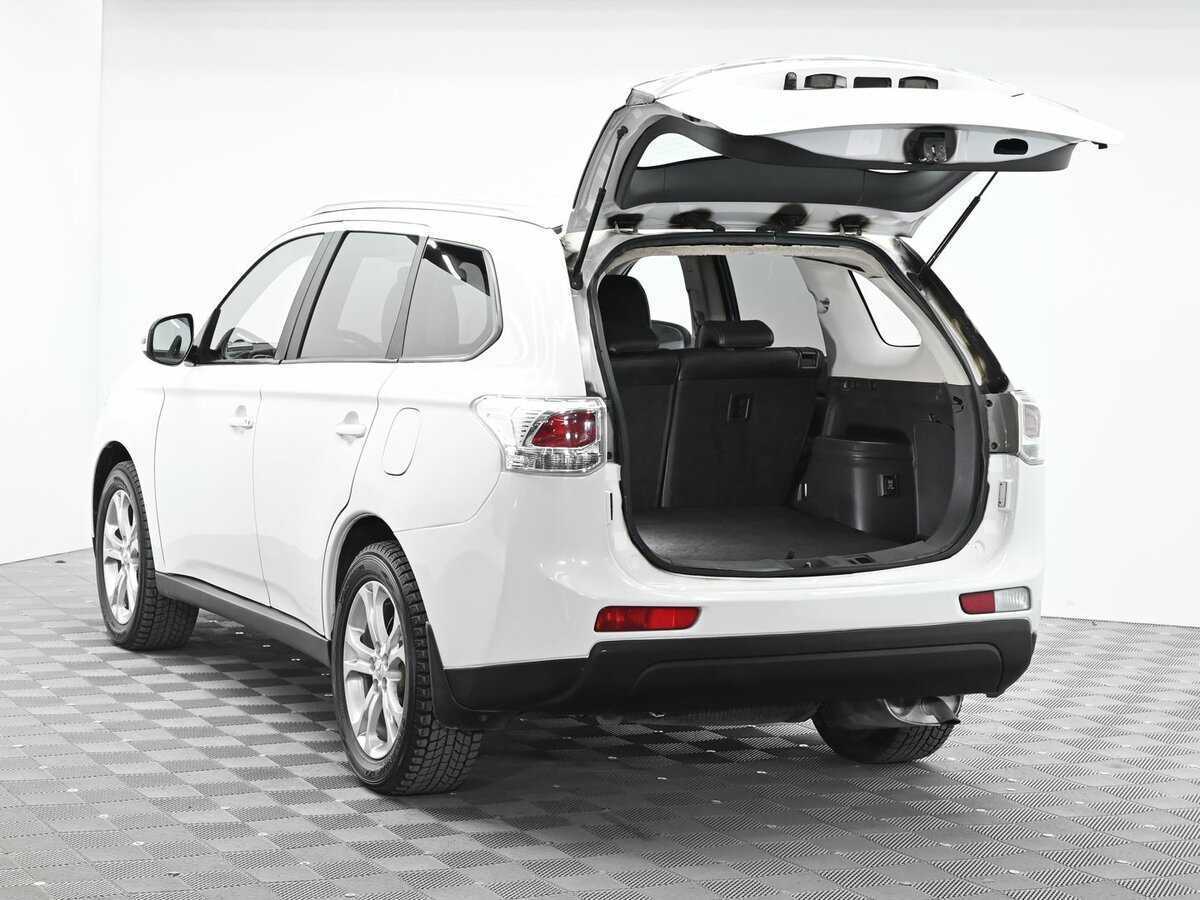 Mitsubishi Outlander б/у, 2012, Вариатор. Фото: #4