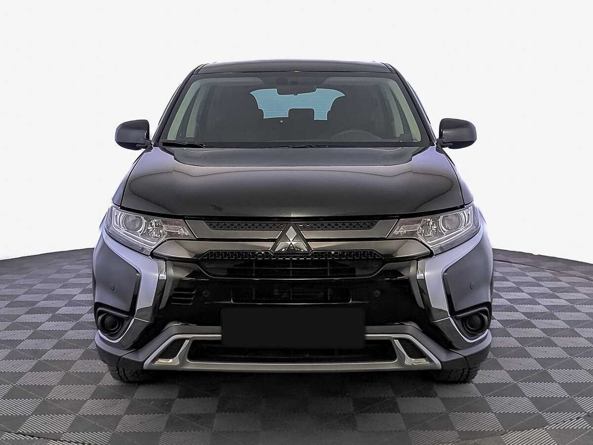 Mitsubishi Outlander б/у, 2021, Вариатор. Фото: #1